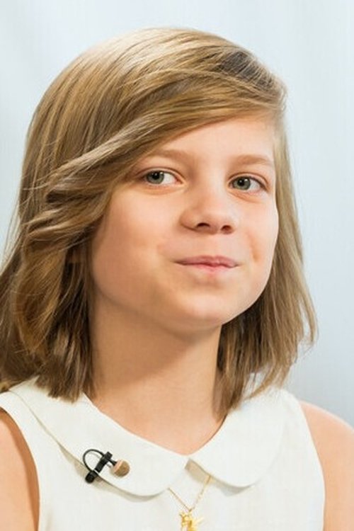 Helena Maria Reisner as Young Emeri