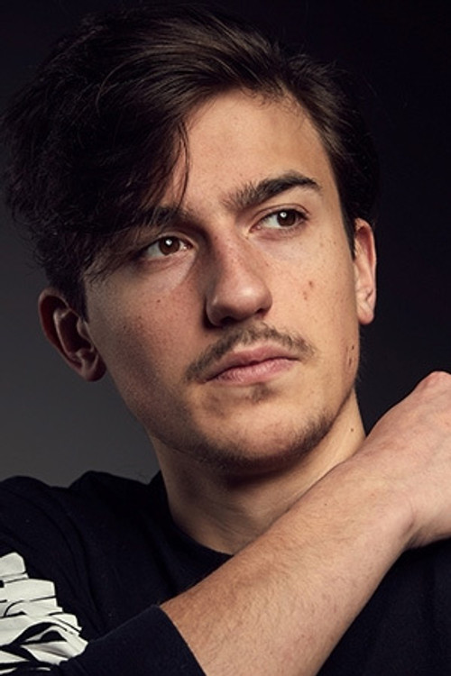 Tonko Bossen as Sander