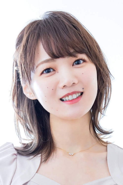 Aki Sairenji as Sakura Shiori (voice)
