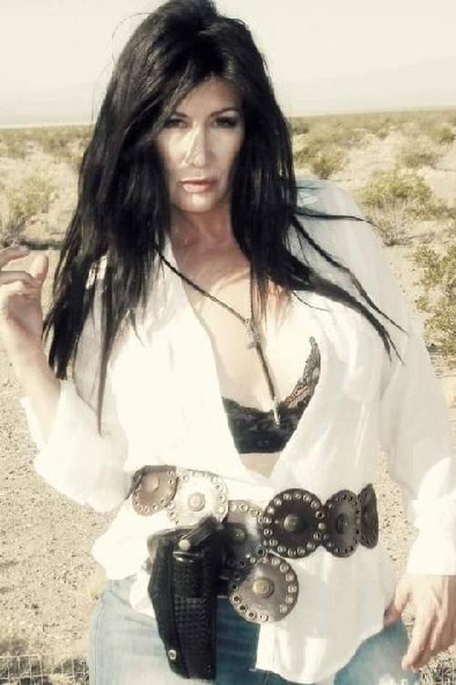 Donna Hamblin as Kathleen (segment "Nightmarish")