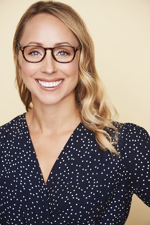 Agatha Nowicki as Lisa