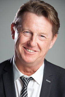 Kevin Kennedy as Curly Watts