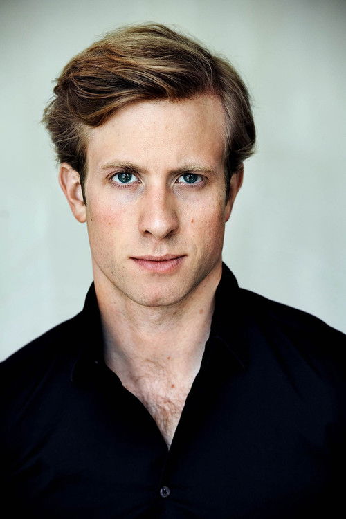 Mario Neumann as Gunnar