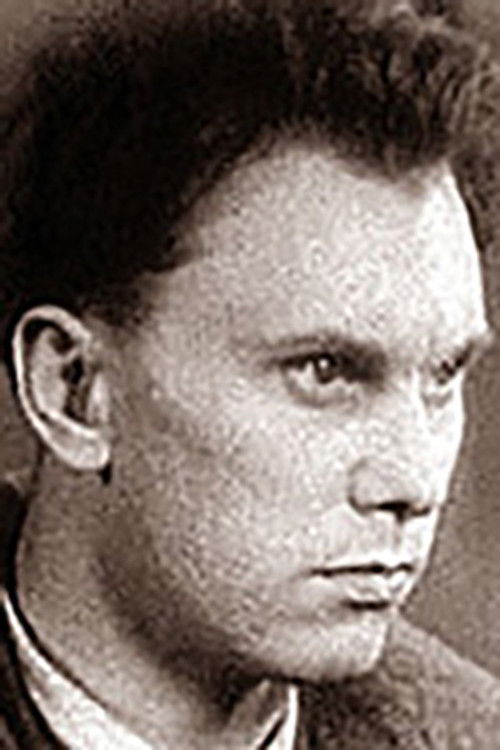 Boris Tolmazov as Nikolai Petrovich