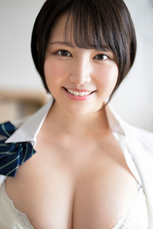Azu Amatsuki as 