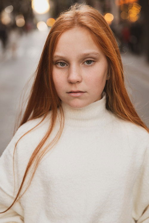 Isabella Savin as Herself