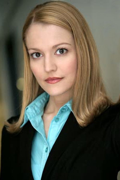 Liesl Ehardt as Zita Johann