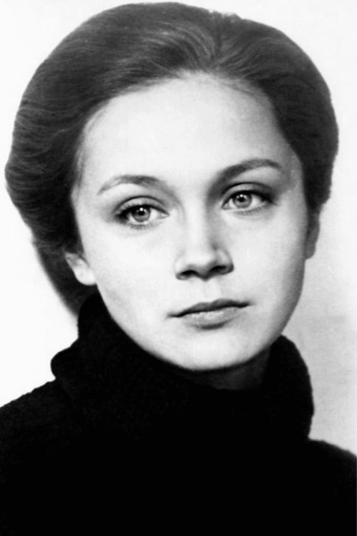 Irina Kupchenko as Miss Beryl Stapleton