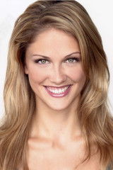 Mary Alexandra Stiefvater as Laurel