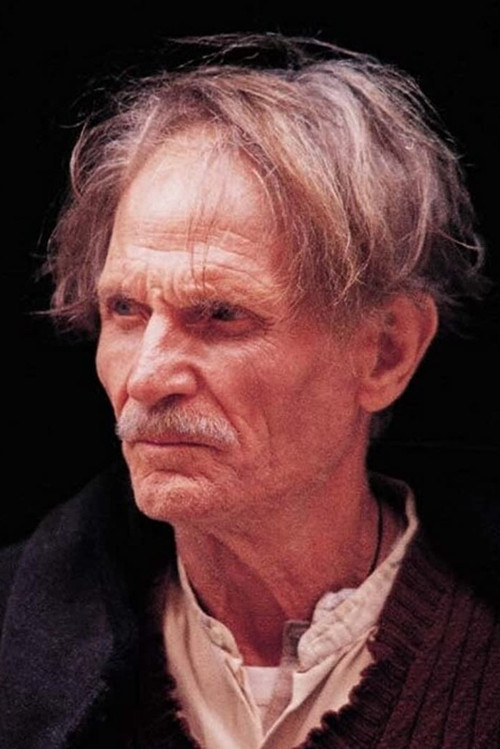 Carmelo Di Mazzarelli as Spiro