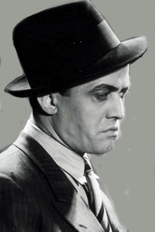 Roberto Blanco as Raúl García Méndez