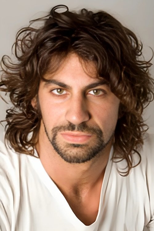 Giacomo Gonnella as Andrea