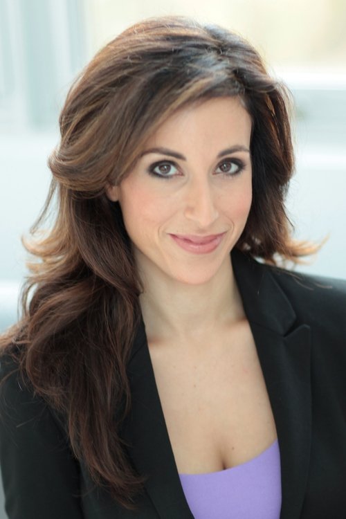 Shay Galor as Amelia