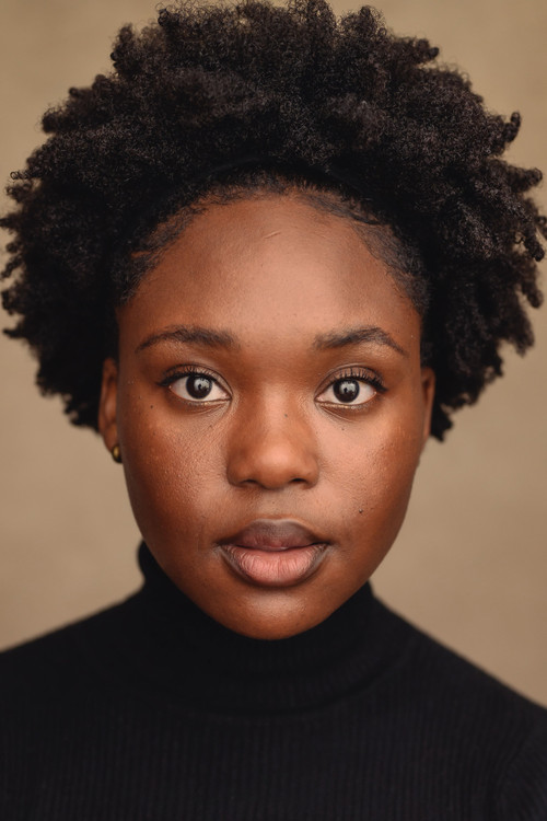 Ayọ̀ Owóyẹmi-Peters as Izzy