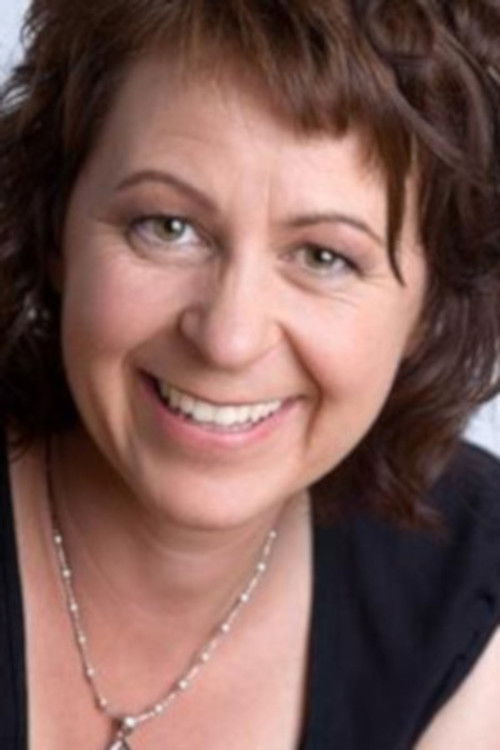 Isabelle Ross as La bohème