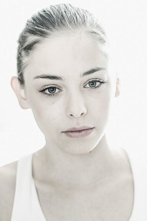 Zsófia Psotta as Lili