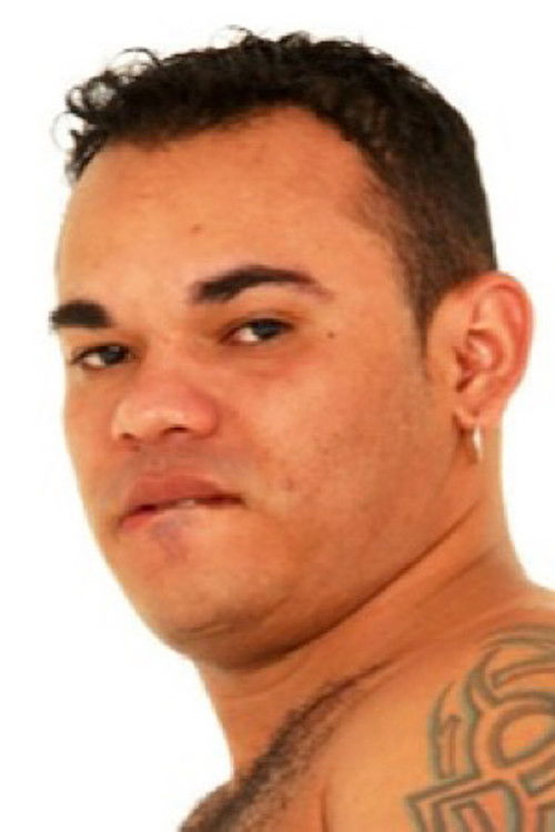 Filipi Alves as