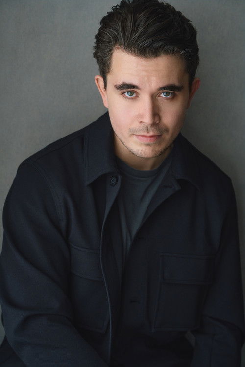 Nico Bourgeais as Bruce