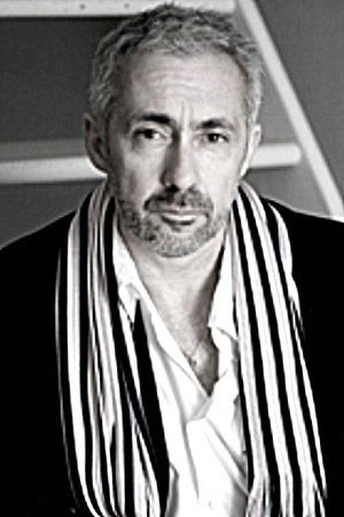 Daniel Delorme as Le vendeur Gamm Vert