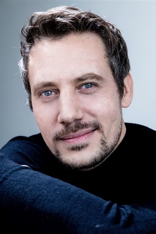 Joffrey Platel as Andy