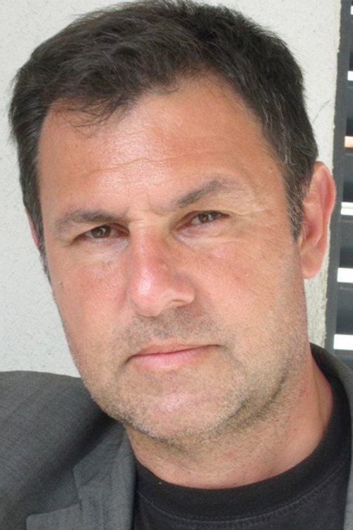 Marc Bozzai as le gendarme Albert