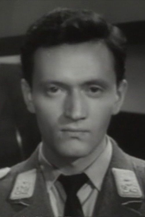 Emmanuil Levin as Conscript