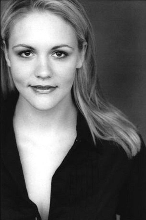 Annie Morgan as Nurse (uncredited)