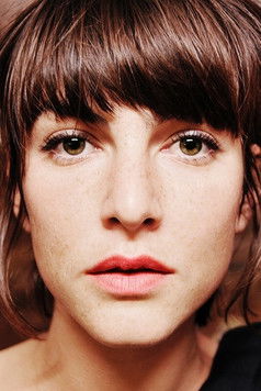 Julie Meunier as Mathilde