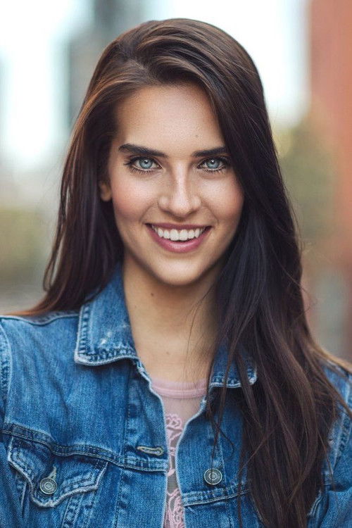 Brittney Parker Rose as Julie (as Brittney Rose)