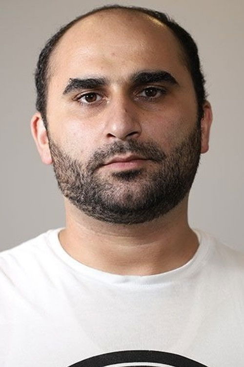 Azər Səlimli as Qiyas