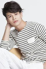 任祐成 as 邵逸辰