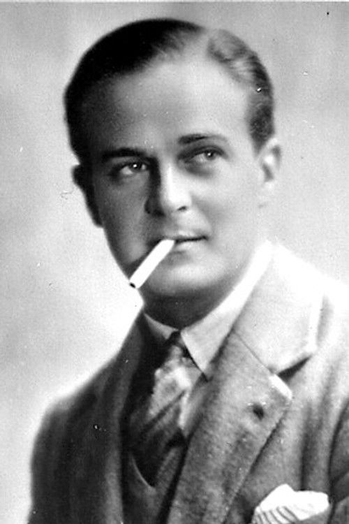 Malcolm Tod as Vivian Dale