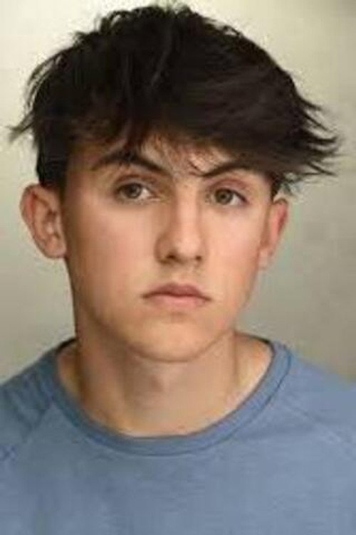 Jude Harper Wrobel as Ron