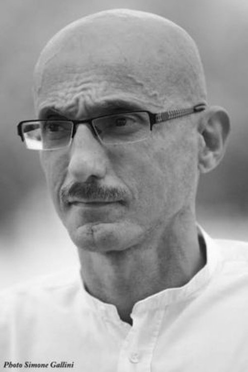 Luciano Manzalini as Skinny Surveyor