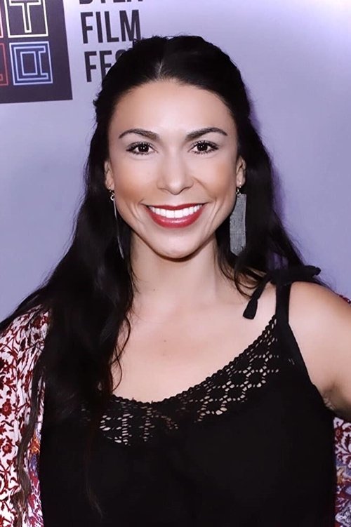 Shiah Luna as Vivian