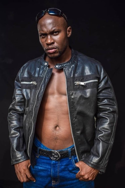 Moyindo Mpongo as Emile