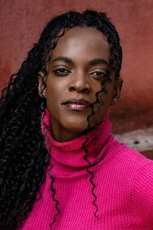 Aretha Sadick as Dahlia