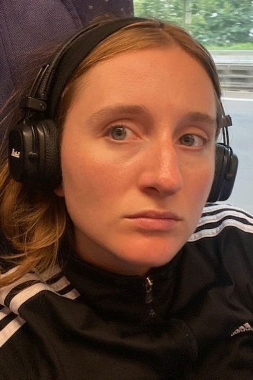 Amanda Rostgaard Phillipsen as Louise