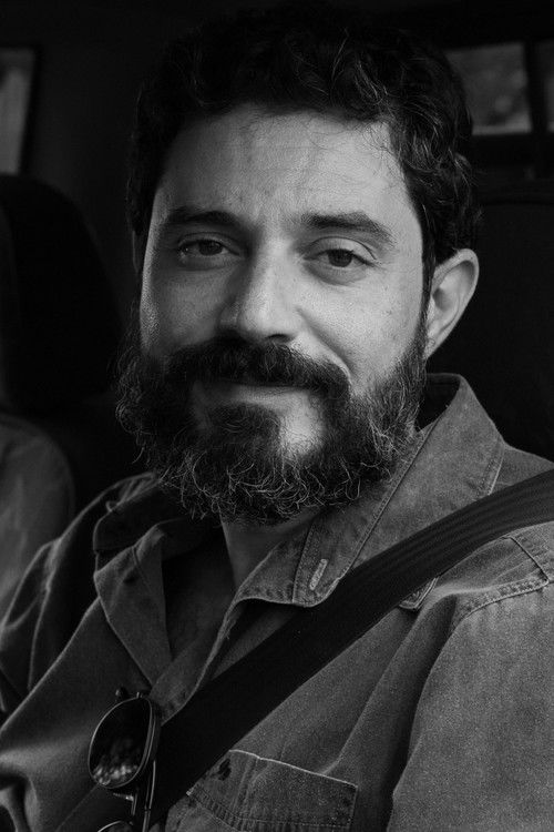 Guilherme Théo as Samuel