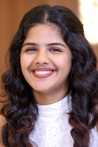 Eva Christopher as Arya