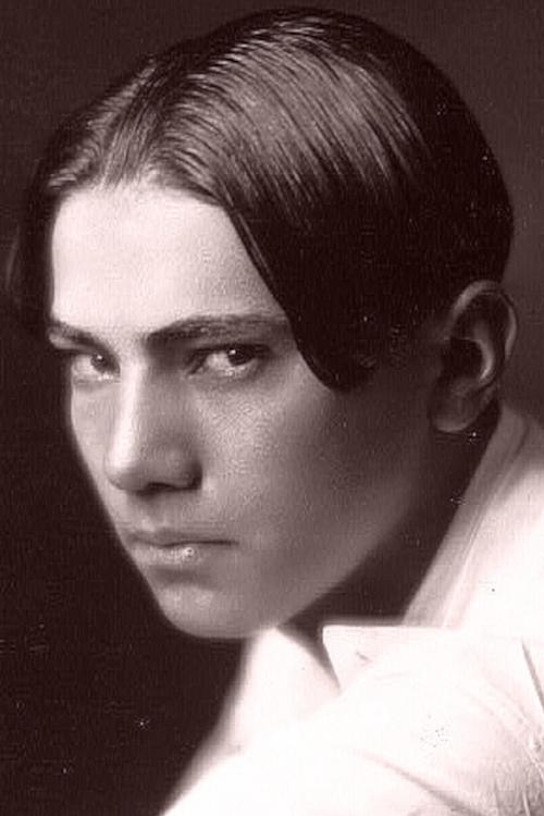 Ted Hecht as Blackie