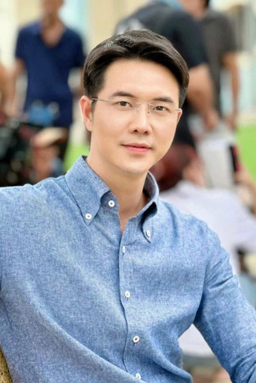 Phùng Đức Hiếu as Tuấn