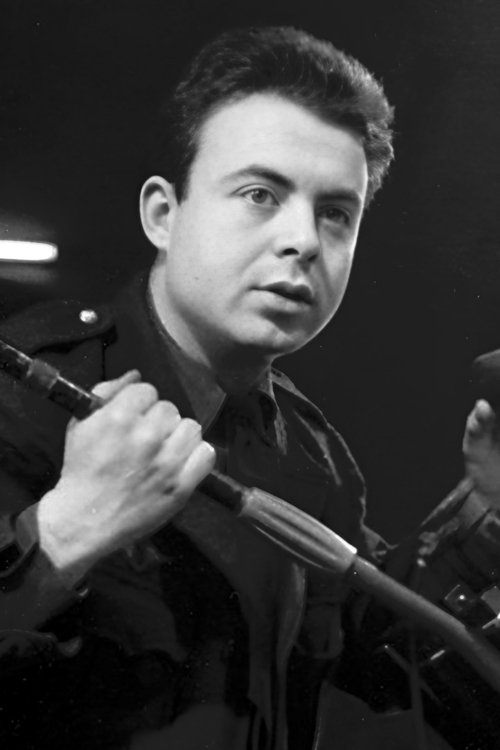 Francis Mischkind as Guy