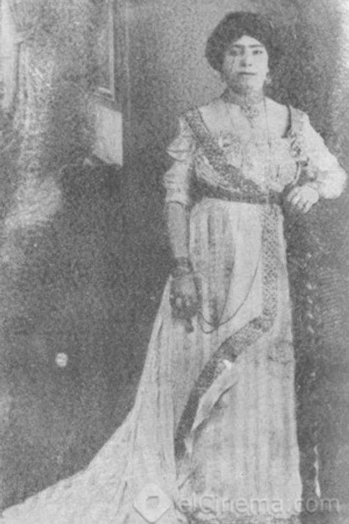 Bamba Kashar as Salma