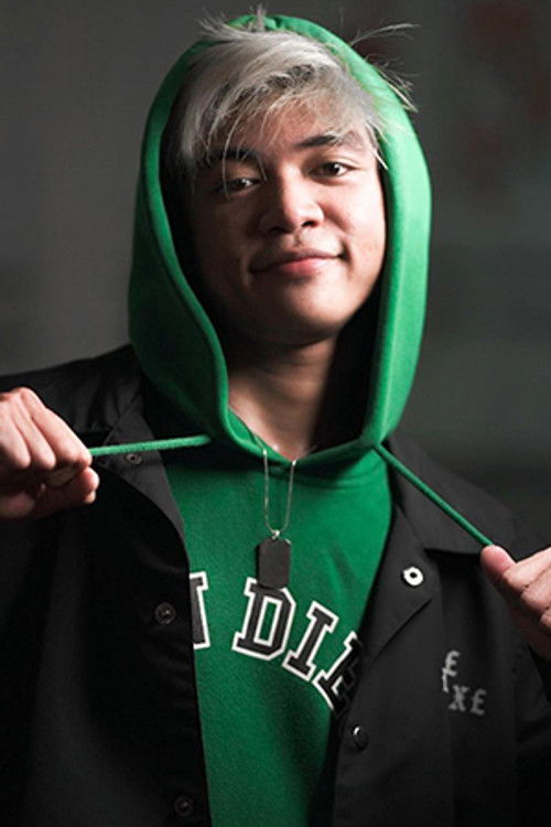 Gilang Dika as Gilang