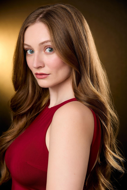 Haley Lohrli as Caity