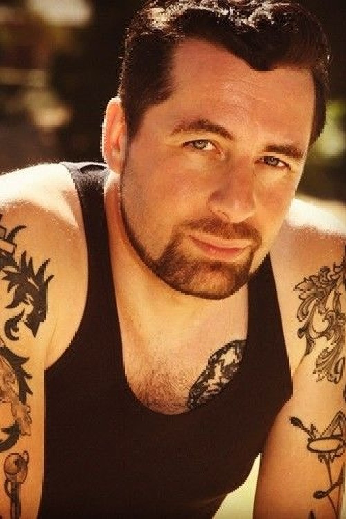 Manuel Caneri as Johnny the Gun