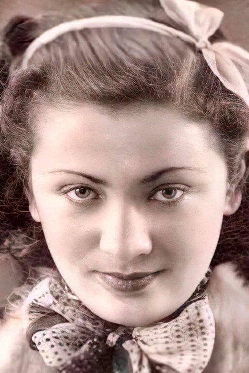 Liza Vorfi as Nëna e Nebiut