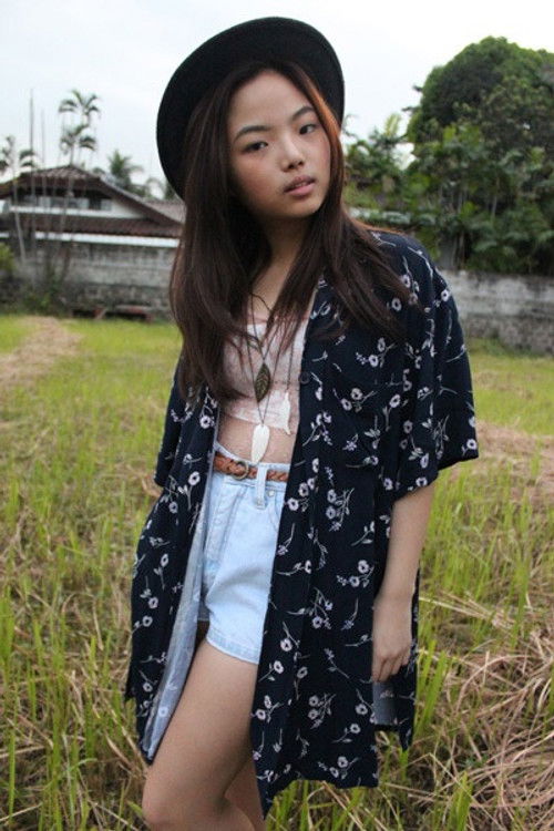 Micah Cabral as Leslie