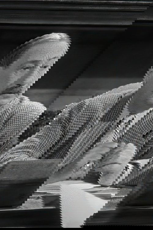 Jacques Louvigny as Edgar Lambrusque